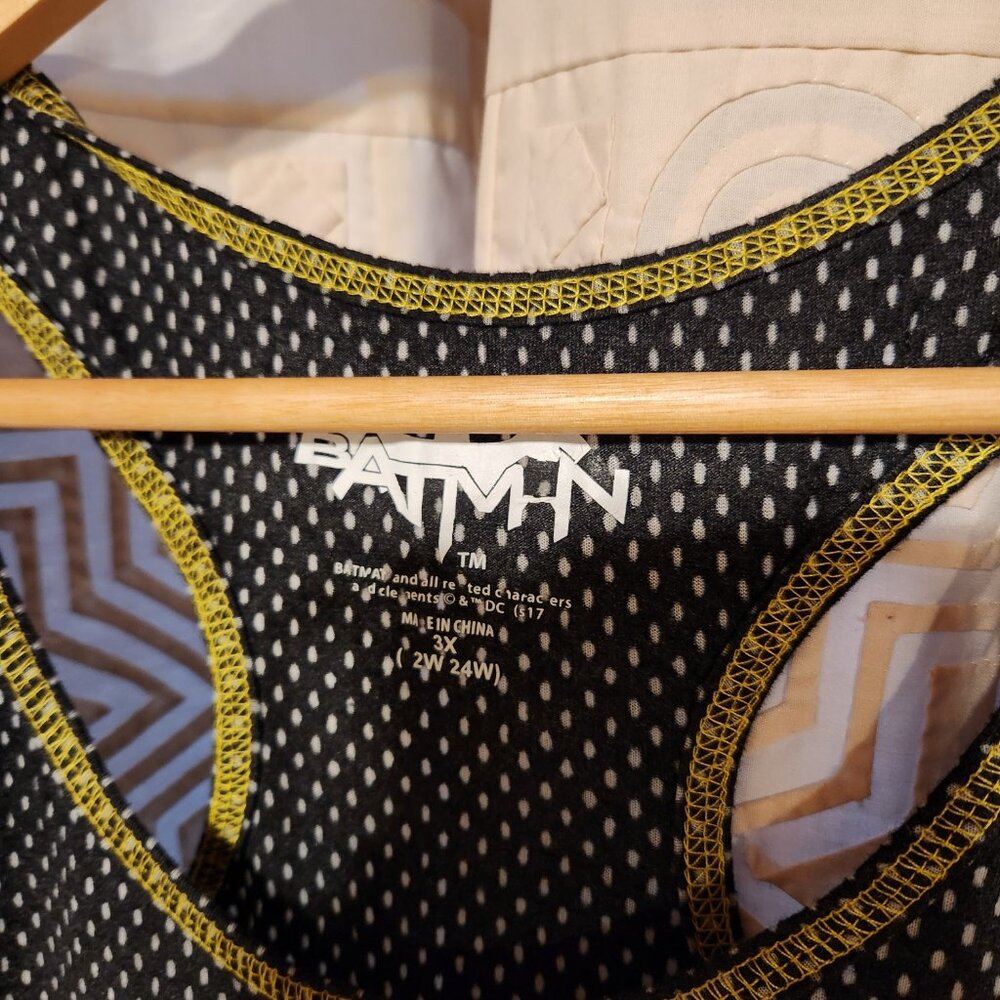 🦇 Batman Graphic Racerback Tank Top 3XL 🦇 - Picture 5 of 5
